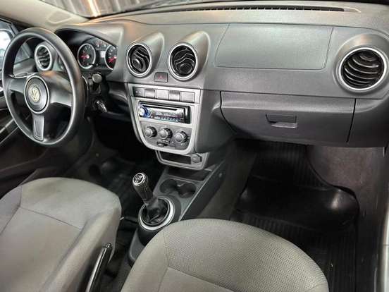VOLKSWAGEN-GOL-1.0 MI 8V FLEX 4P MANUAL G.IV VOLKSWAGEN-GOL-2009