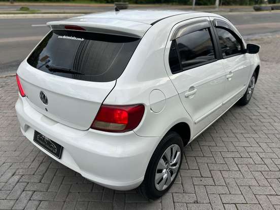 VOLKSWAGEN-GOL-1.0 MI 8V FLEX 4P MANUAL G.V VOLKSWAGEN-GOL-2011