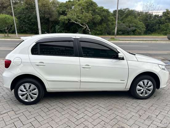 VOLKSWAGEN-GOL-1.0 MI 8V FLEX 4P MANUAL G.V VOLKSWAGEN-GOL-2011