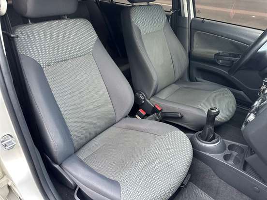 VOLKSWAGEN-GOL-1.0 MI 8V FLEX 4P MANUAL G.V VOLKSWAGEN-GOL-2011