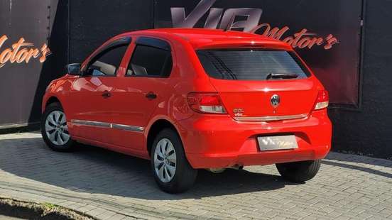 VOLKSWAGEN-GOL-2009