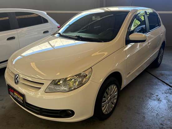 VOLKSWAGEN-GOL-1.0 MI 8V FLEX 4P MANUAL G.V VOLKSWAGEN-GOL-2012