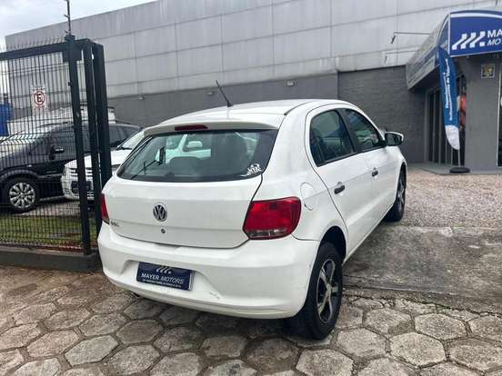 VOLKSWAGEN-GOL-2014