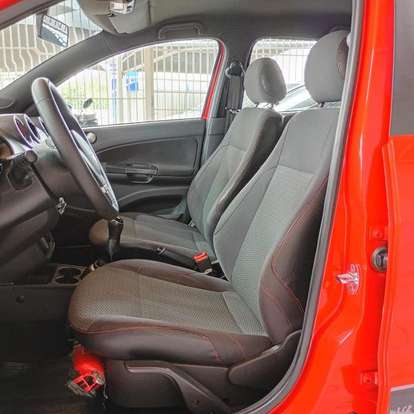 VOLKSWAGEN-GOL-1.0 MI ROCK IN RIO 8V FLEX 4P MANUAL VOLKSWAGEN-GOL-2015