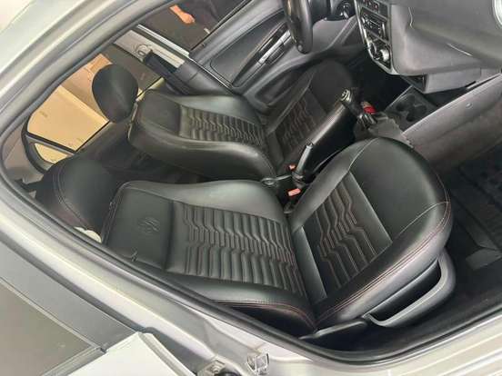 VOLKSWAGEN-GOL-1.6 MI 8V FLEX 4P MANUAL G.V VOLKSWAGEN-GOL-2011
