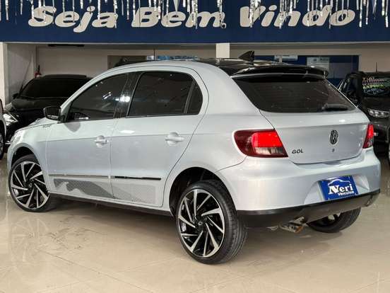 VOLKSWAGEN-GOL-2010