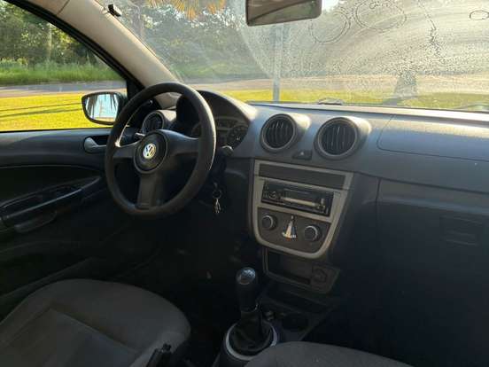 VOLKSWAGEN-GOL-2008