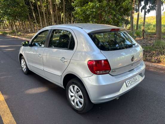 VOLKSWAGEN-GOL-1.6 MI 8V FLEX 4P MANUAL G.VI VOLKSWAGEN-GOL-2013