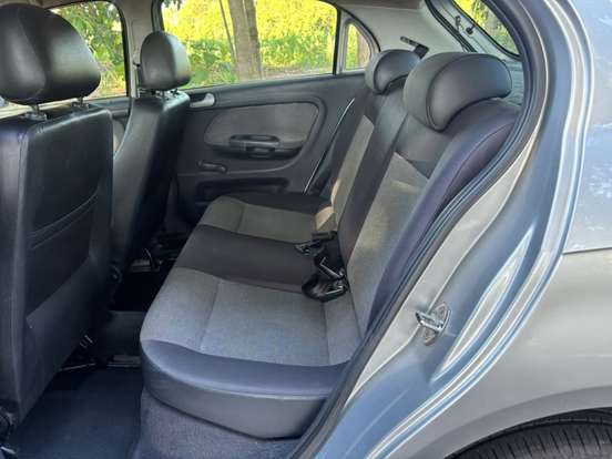 VOLKSWAGEN-GOL-1.6 MI 8V FLEX 4P MANUAL G.VI VOLKSWAGEN-GOL-2013