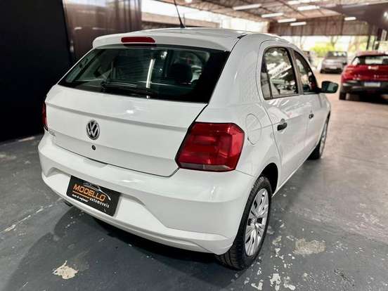 VOLKSWAGEN-GOL-2021