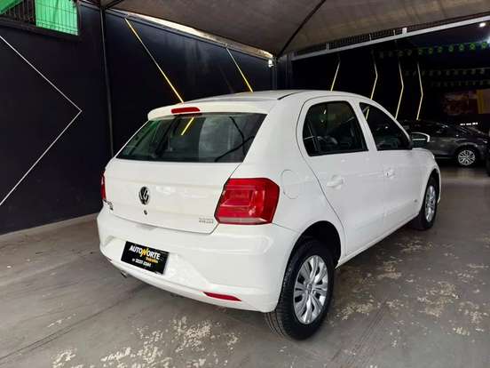 VOLKSWAGEN-GOL-2018
