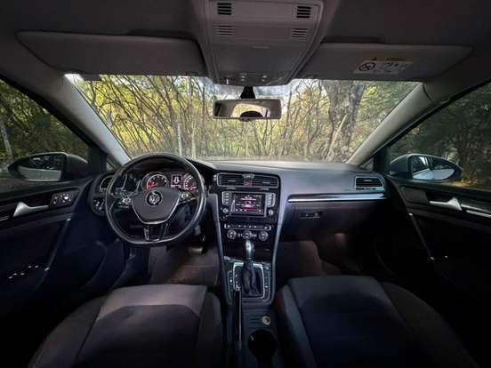 VOLKSWAGEN-GOLF-1.4 TSI COMFORTLINE 16V GASOLINA 4P AUTOMÁTICO VOLKSWAGEN-GOLF-2015