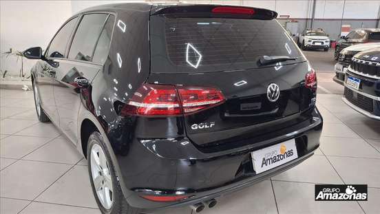 VOLKSWAGEN-GOLF-2015
