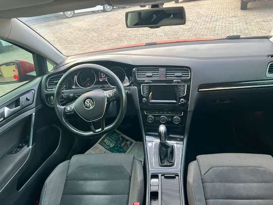 VOLKSWAGEN-GOLF-1.4 TSI HIGHLINE 16V GASOLINA 4P AUTOMÁTICO VOLKSWAGEN-GOLF-2013