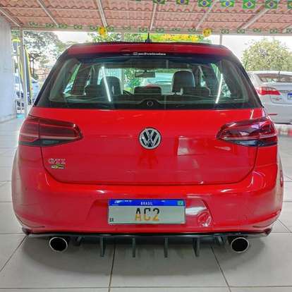VOLKSWAGEN-GOLF-2013