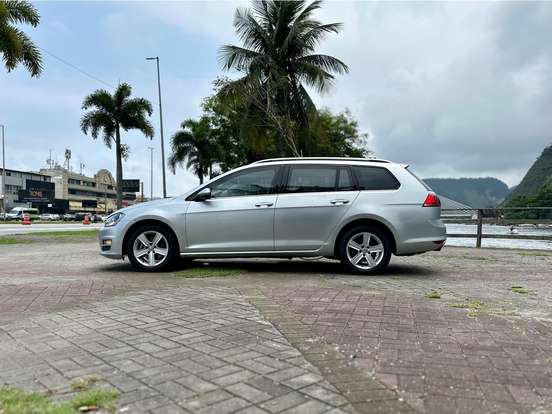 VOLKSWAGEN-GOLF-1.4 TSI VARIANT HIGHLINE 16V GASOLINA 4P AUTOMÁTICO VOLKSWAGEN-GOLF-2015
