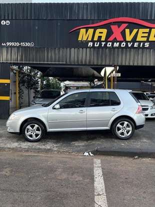 VOLKSWAGEN-GOLF-2008