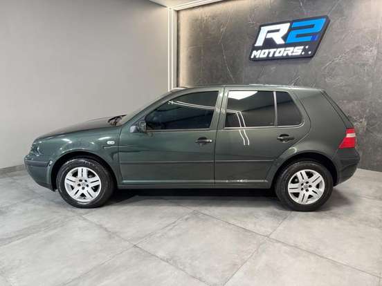 VOLKSWAGEN-GOLF-1.6 MI PLUS 8V GASOLINA 4P MANUAL VOLKSWAGEN-GOLF-2004