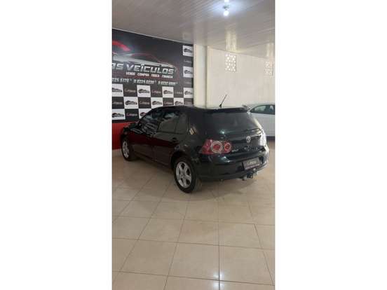 VOLKSWAGEN-GOLF-2009