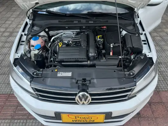 VOLKSWAGEN-JETTA-2016