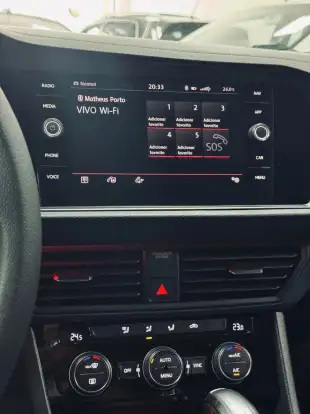 VOLKSWAGEN-JETTA-2019