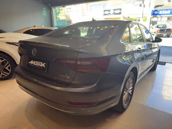 VOLKSWAGEN-JETTA-1.4 250 TSI TOTAL FLEX TIPTRONIC VOLKSWAGEN-JETTA-2018