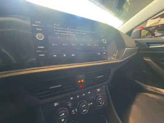 VOLKSWAGEN-JETTA-2018