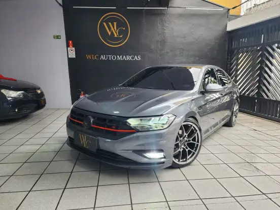 VOLKSWAGEN-JETTA-2018