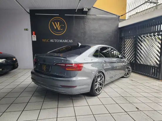 VOLKSWAGEN-JETTA-1.4 250 TSI TOTAL FLEX TIPTRONIC VOLKSWAGEN-JETTA-2018