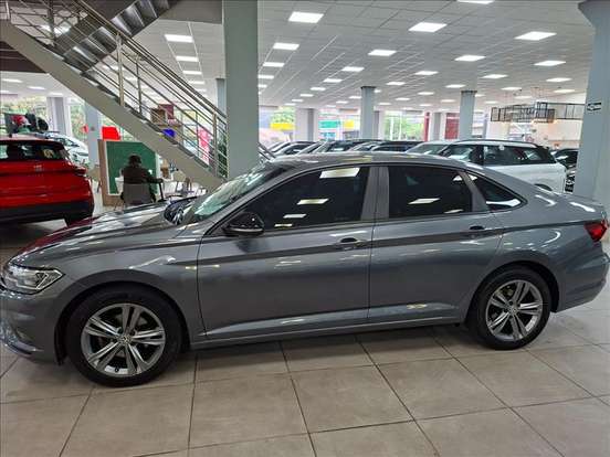 VOLKSWAGEN-JETTA-1.4 250 TSI TOTAL FLEX COMFORTLINE TIPTRONIC VOLKSWAGEN-JETTA-2018