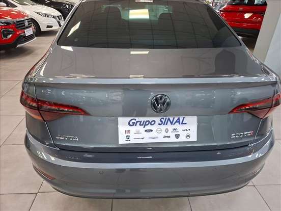 VOLKSWAGEN-JETTA-1.4 250 TSI TOTAL FLEX COMFORTLINE TIPTRONIC VOLKSWAGEN-JETTA-2018