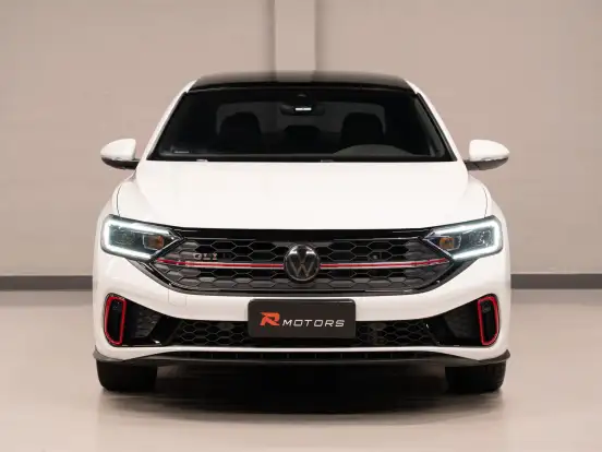 VOLKSWAGEN-JETTA-2024