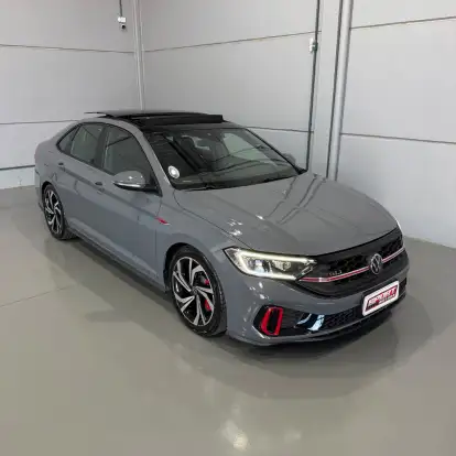 VOLKSWAGEN-JETTA-2024
