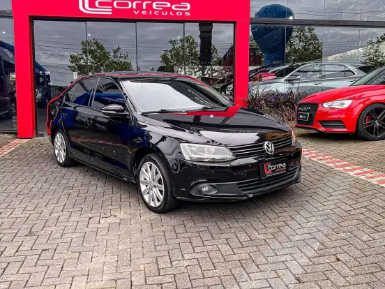 VOLKSWAGEN-JETTA-2.0 COMFORTLINE FLEX 4P TIPTRONIC VOLKSWAGEN-JETTA-2010