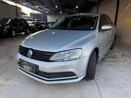 VOLKSWAGEN-JETTA-2.0 TRENDLINE FLEX 4P TIPTRONIC VOLKSWAGEN-JETTA-2015