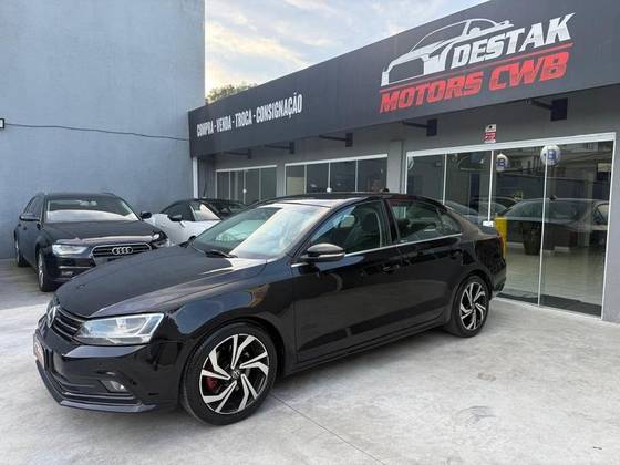 VOLKSWAGEN JETTA 2.0 TSI HIGHLINE 211CV GASOLINA 4P TIPTRONIC