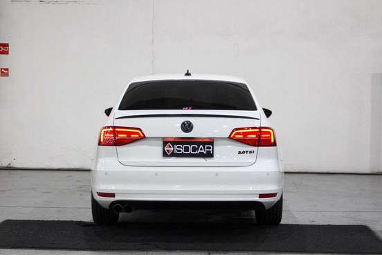 VOLKSWAGEN-JETTA-2.0 TSI HIGHLINE 211CV GASOLINA 4P TIPTRONIC VOLKSWAGEN-JETTA-2017