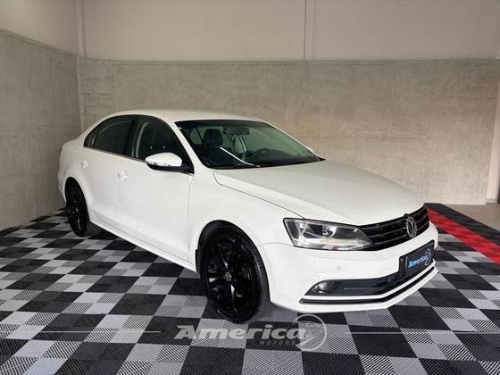VOLKSWAGEN JETTA 2.0 TSI HIGHLINE 211CV GASOLINA 4P TIPTRONIC