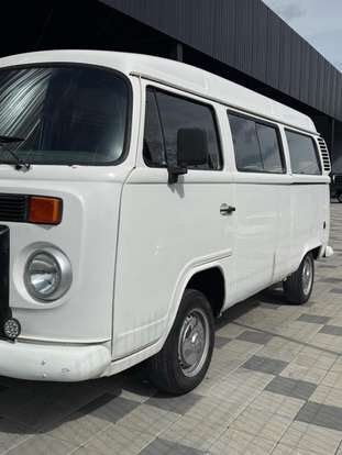 VOLKSWAGEN-KOMBI-2006