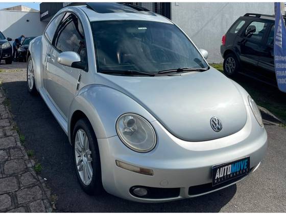 VOLKSWAGEN NEW BEETLE 2.0 MI 8V GASOLINA 2P AUTOMÁTICO