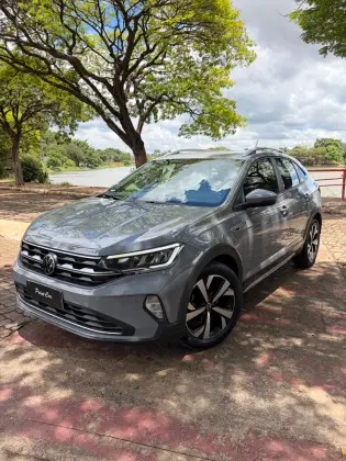 VOLKSWAGEN NIVUS 1.0 200 TSI TOTAL FLEX HIGHLINE AUTOMÁTICO