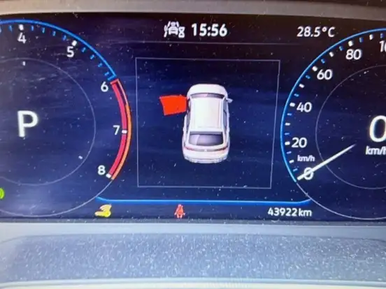 VOLKSWAGEN-NIVUS-1.0 200 TSI TOTAL FLEX HIGHLINE AUTOMÁTICO VOLKSWAGEN-NIVUS-2023
