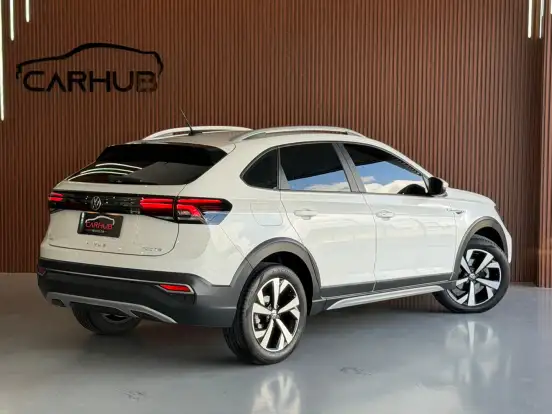 VOLKSWAGEN-NIVUS-1.0 200 TSI TOTAL FLEX HIGHLINE AUTOMÁTICO VOLKSWAGEN-NIVUS-2024
