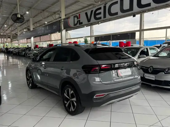 VOLKSWAGEN-NIVUS-1.0 200 TSI TOTAL FLEX HIGHLINE AUTOMÁTICO VOLKSWAGEN-NIVUS-2024