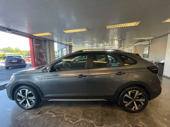 VOLKSWAGEN-NIVUS-1.0 200 TSI TOTAL FLEX HIGHLINE AUTOMÁTICO VOLKSWAGEN-NIVUS-2024