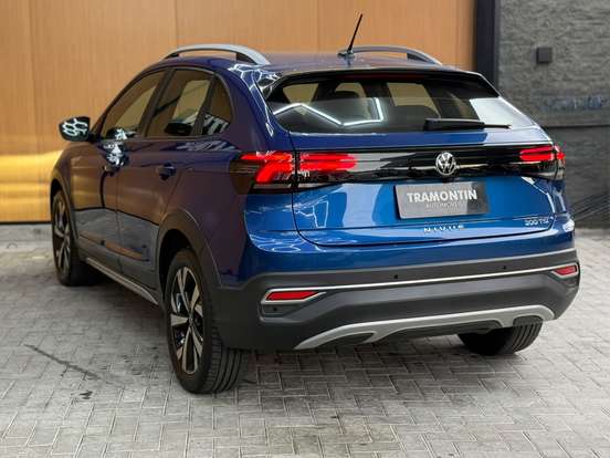 VOLKSWAGEN-NIVUS-1.0 200 TSI TOTAL FLEX HIGHLINE AUTOMÁTICO VOLKSWAGEN-NIVUS-2023
