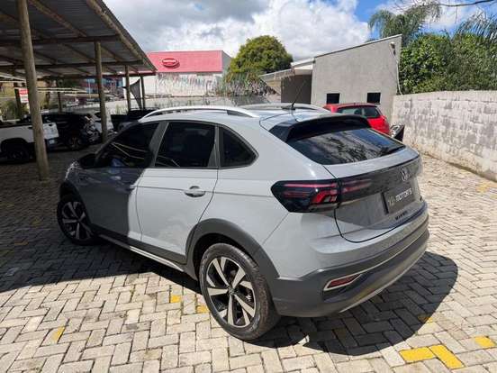 VOLKSWAGEN-NIVUS-1.0 200 TSI TOTAL FLEX HIGHLINE AUTOMÁTICO VOLKSWAGEN-NIVUS-2023