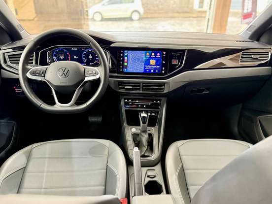 VOLKSWAGEN-NIVUS-1.0 200 TSI TOTAL FLEX HIGHLINE AUTOMÁTICO VOLKSWAGEN-NIVUS-2023
