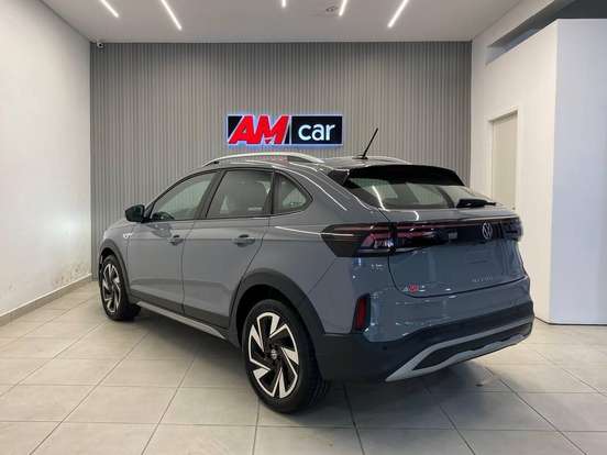 VOLKSWAGEN-NIVUS-1.0 200 TSI TOTAL FLEX HIGHLINE AUTOMÁTICO VOLKSWAGEN-NIVUS-2025