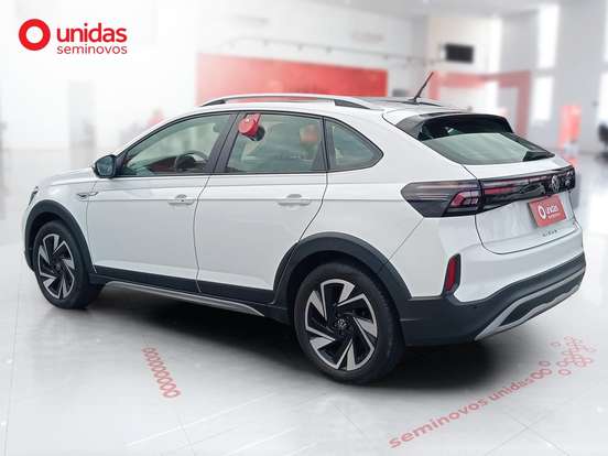 VOLKSWAGEN-NIVUS-1.0 200 TSI TOTAL FLEX HIGHLINE AUTOMÁTICO VOLKSWAGEN-NIVUS-2025